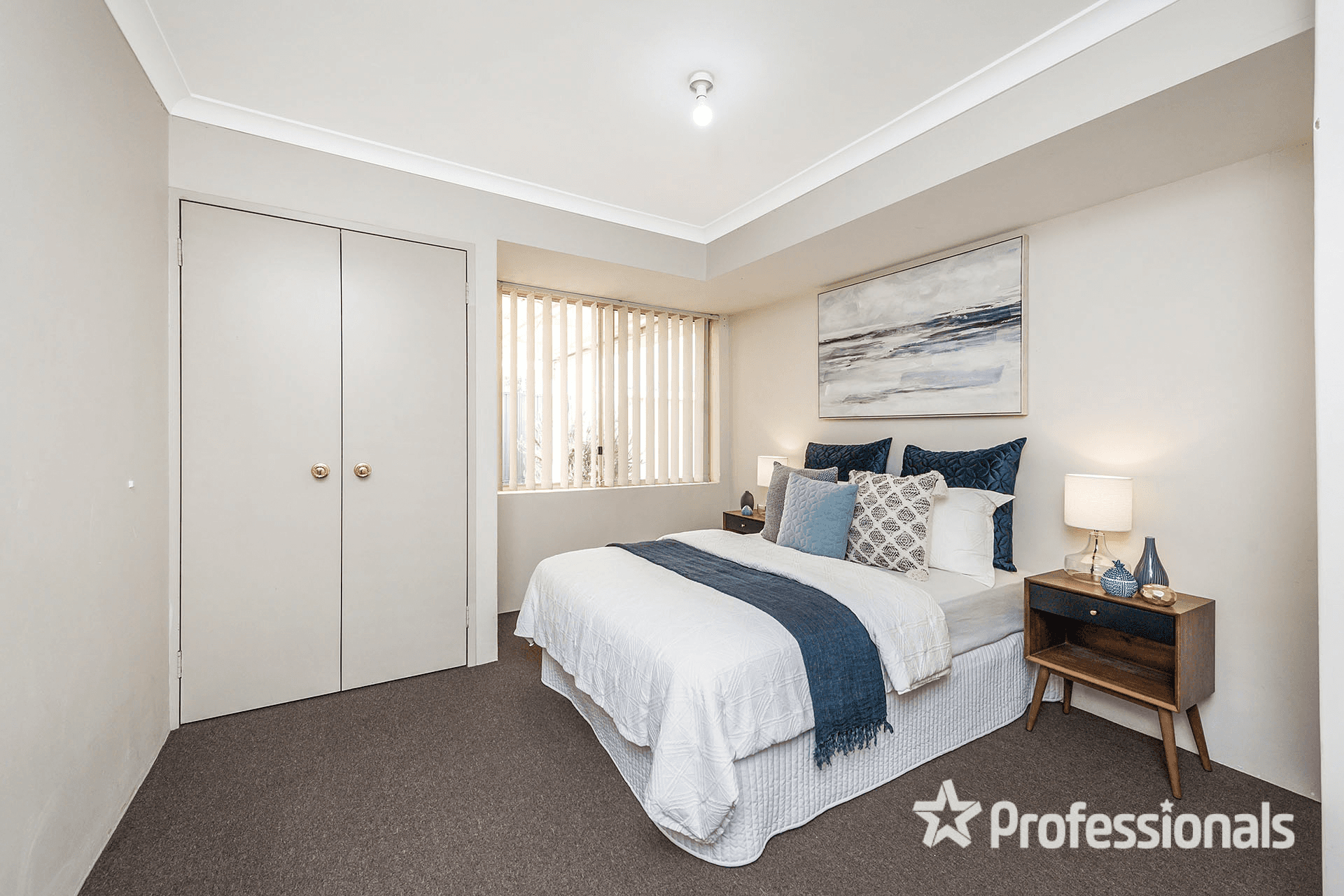 8 Peacock Green, BALLAJURA, WA 6066