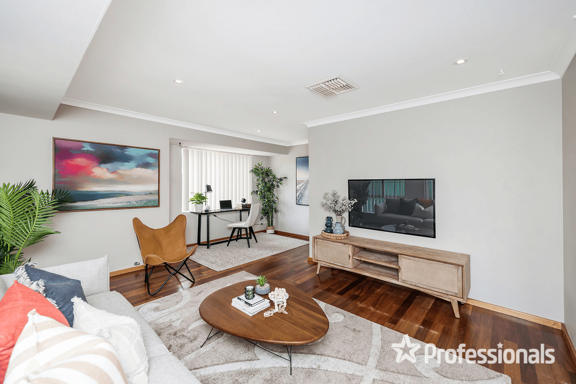 8 Peacock Green, BALLAJURA, WA 6066