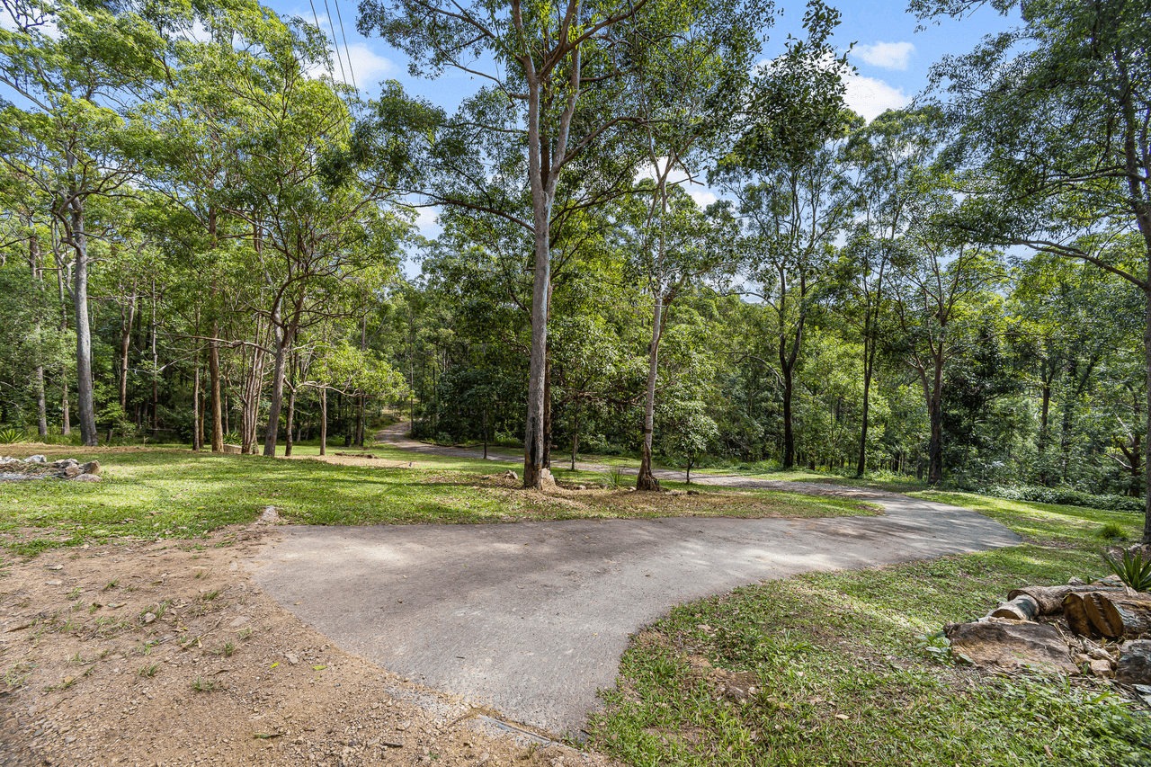 140 Hidden Valley Road, NORTH ARM, QLD 4561