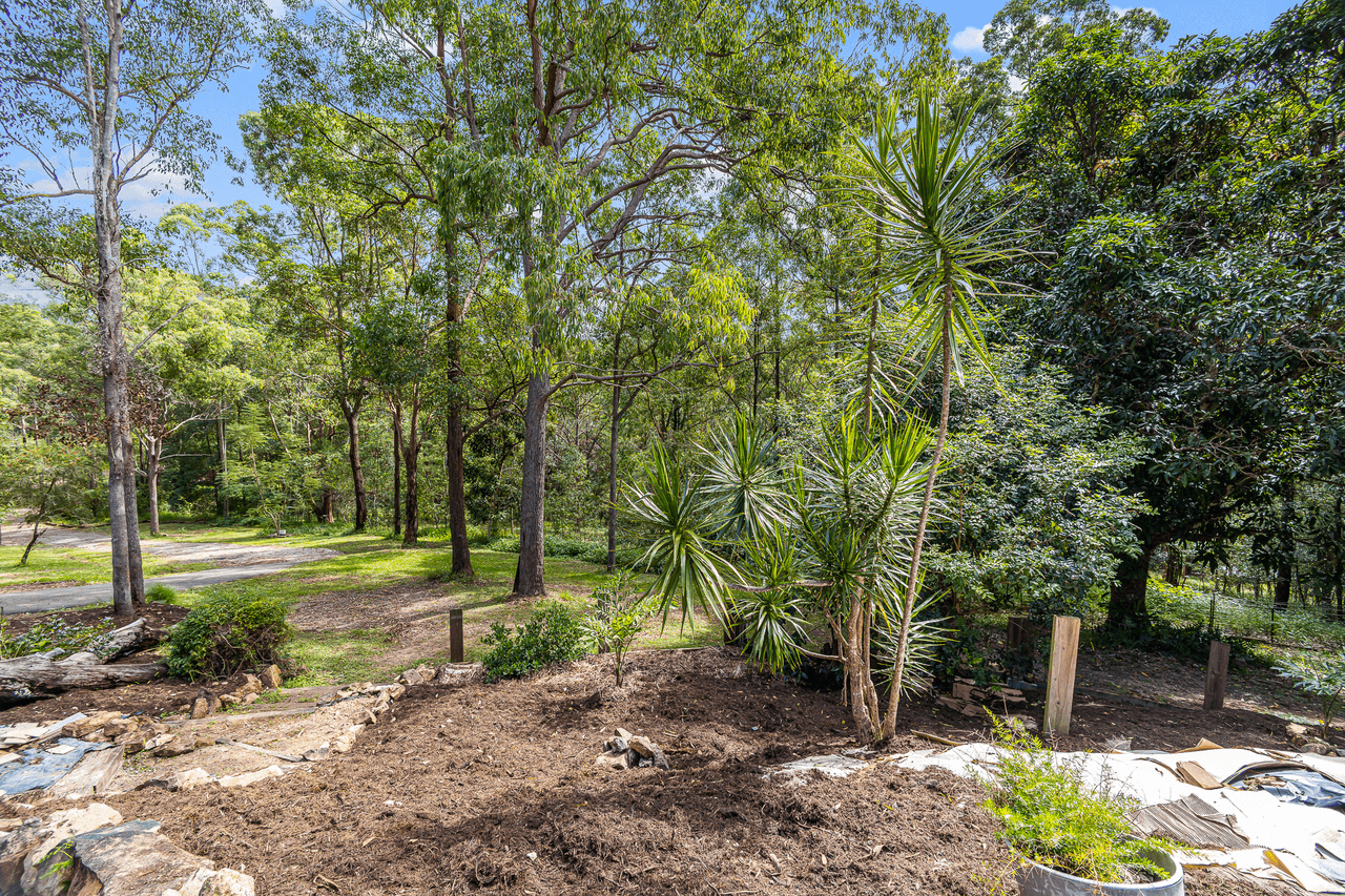 140 Hidden Valley Road, NORTH ARM, QLD 4561