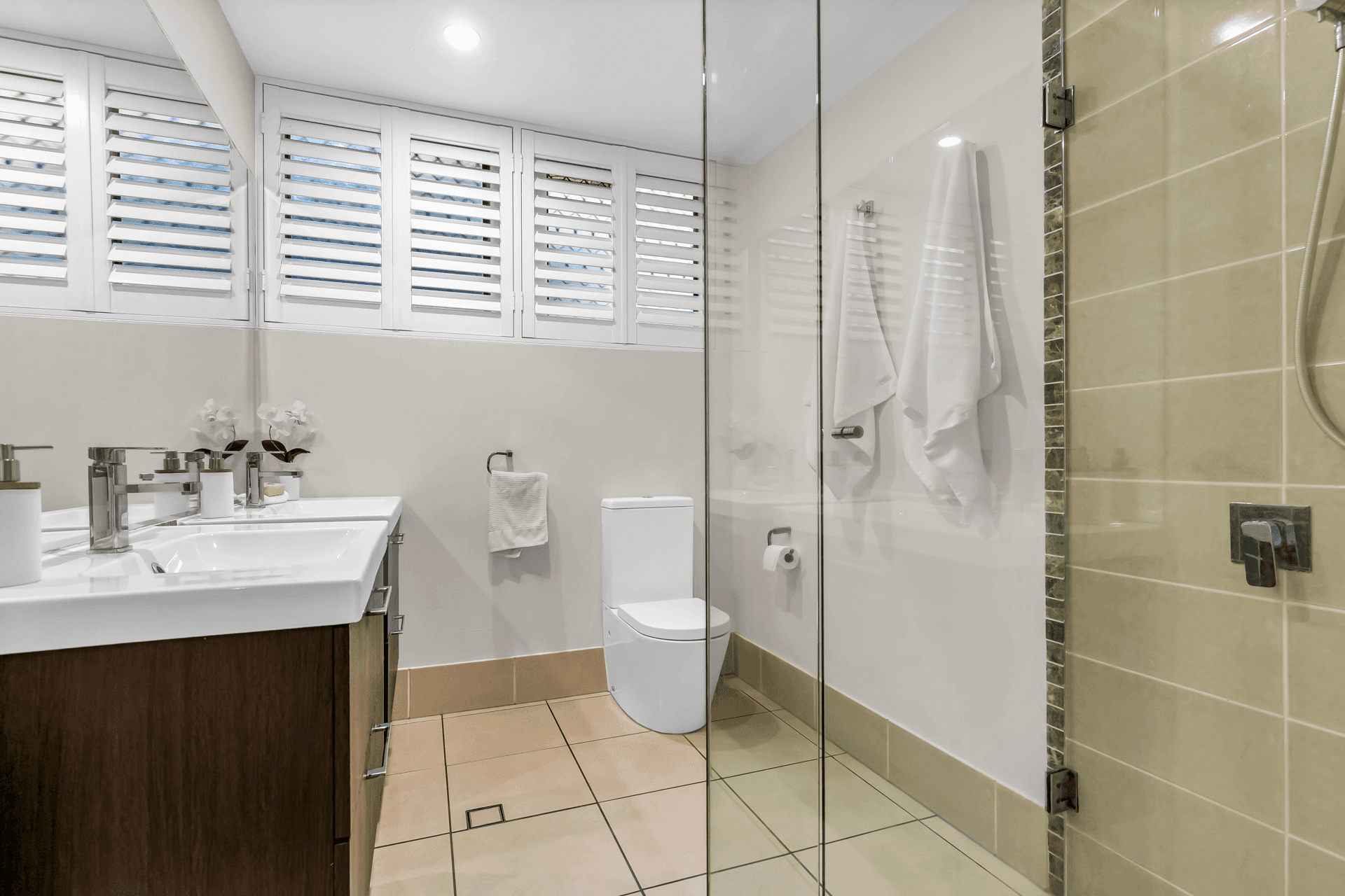 85 Ludlow Street, CHAPEL HILL, QLD 4069