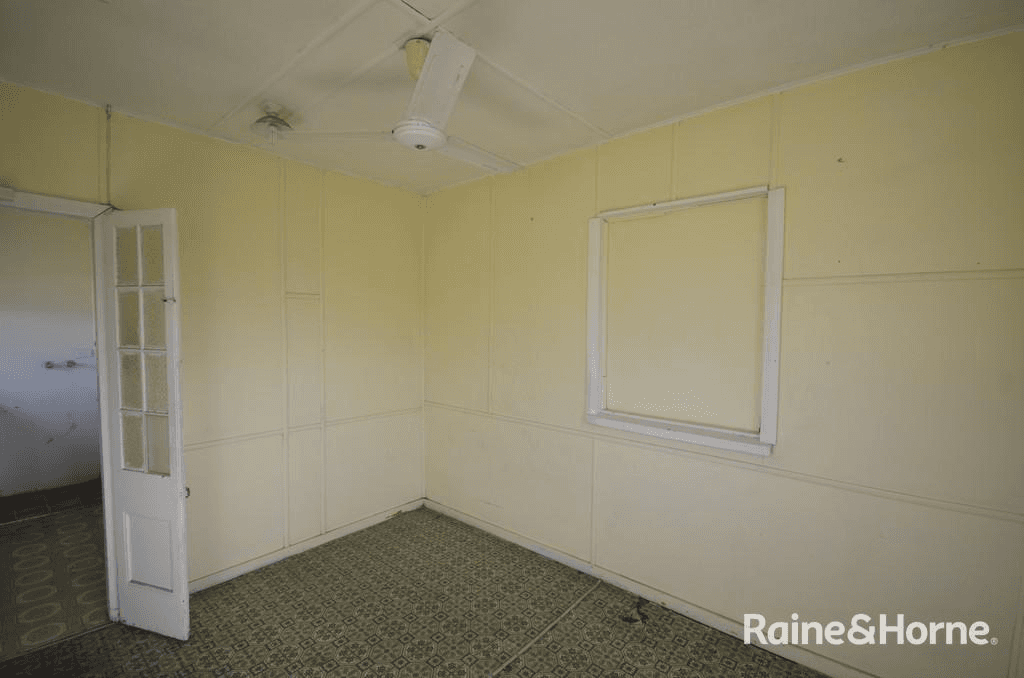 16 Junction Road, MOSSMAN, QLD 4873
