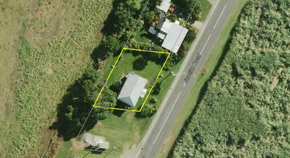 16 Junction Road, MOSSMAN, QLD 4873