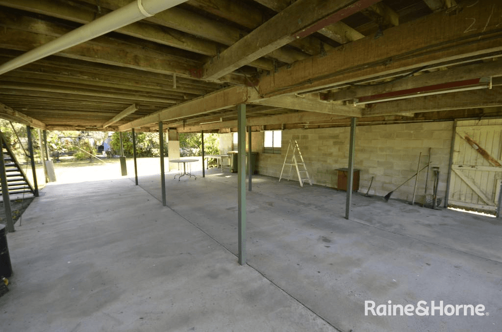 16 Junction Road, MOSSMAN, QLD 4873