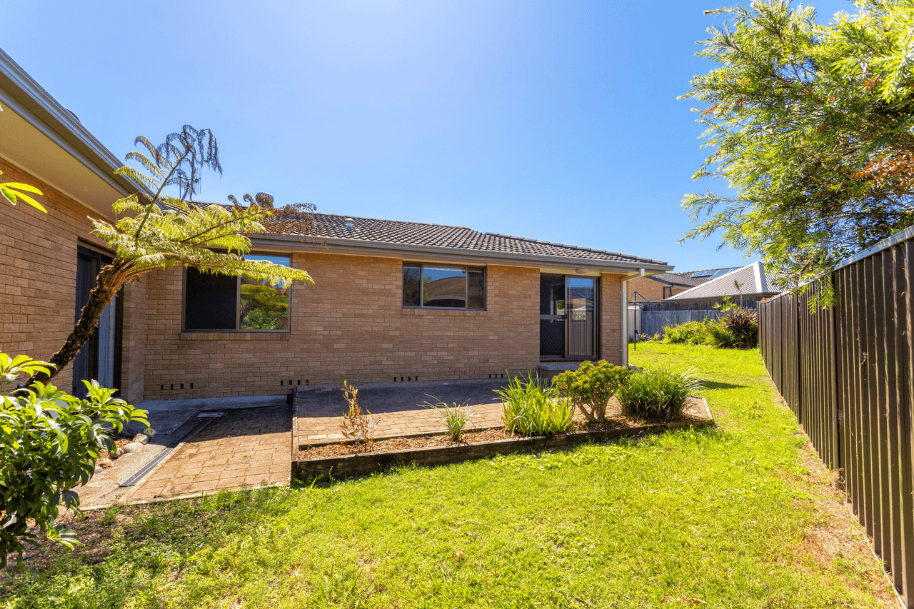 31 Amaroo Drive, TAREE, NSW 2430