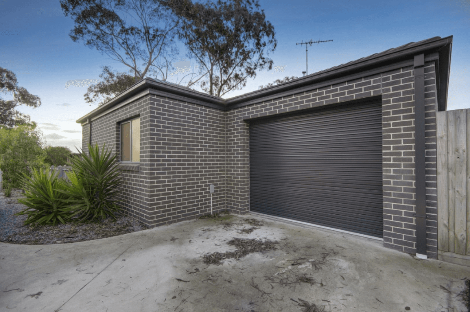 1/31-33 Helms Street, Newcomb, VIC 3219