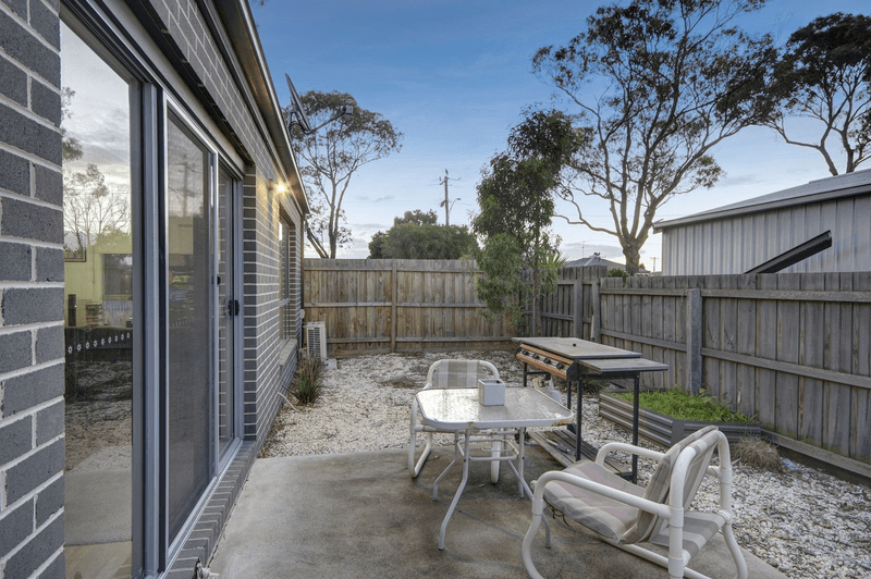 1/31-33 Helms Street, Newcomb, VIC 3219