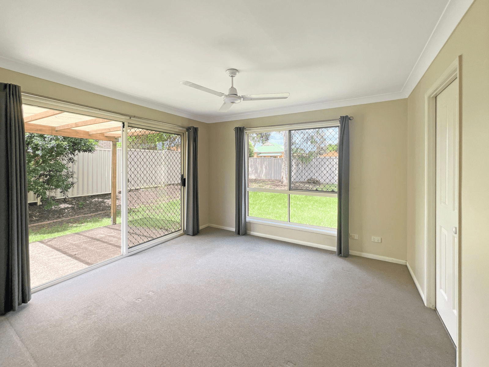 1 Central Street, Forest Lake, QLD 4078