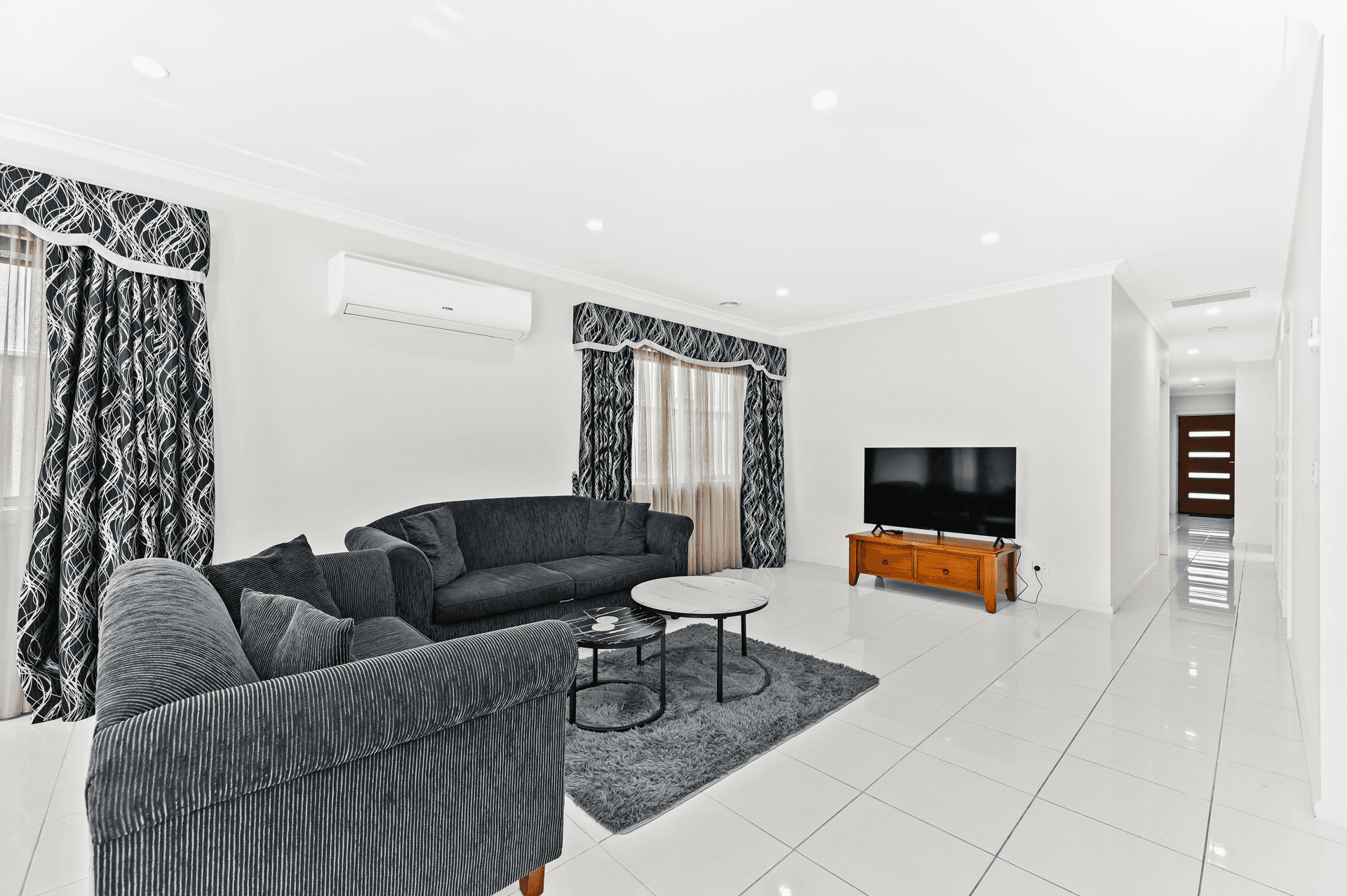 5 Swallowtail Avenue, CLYDE NORTH, VIC 3978