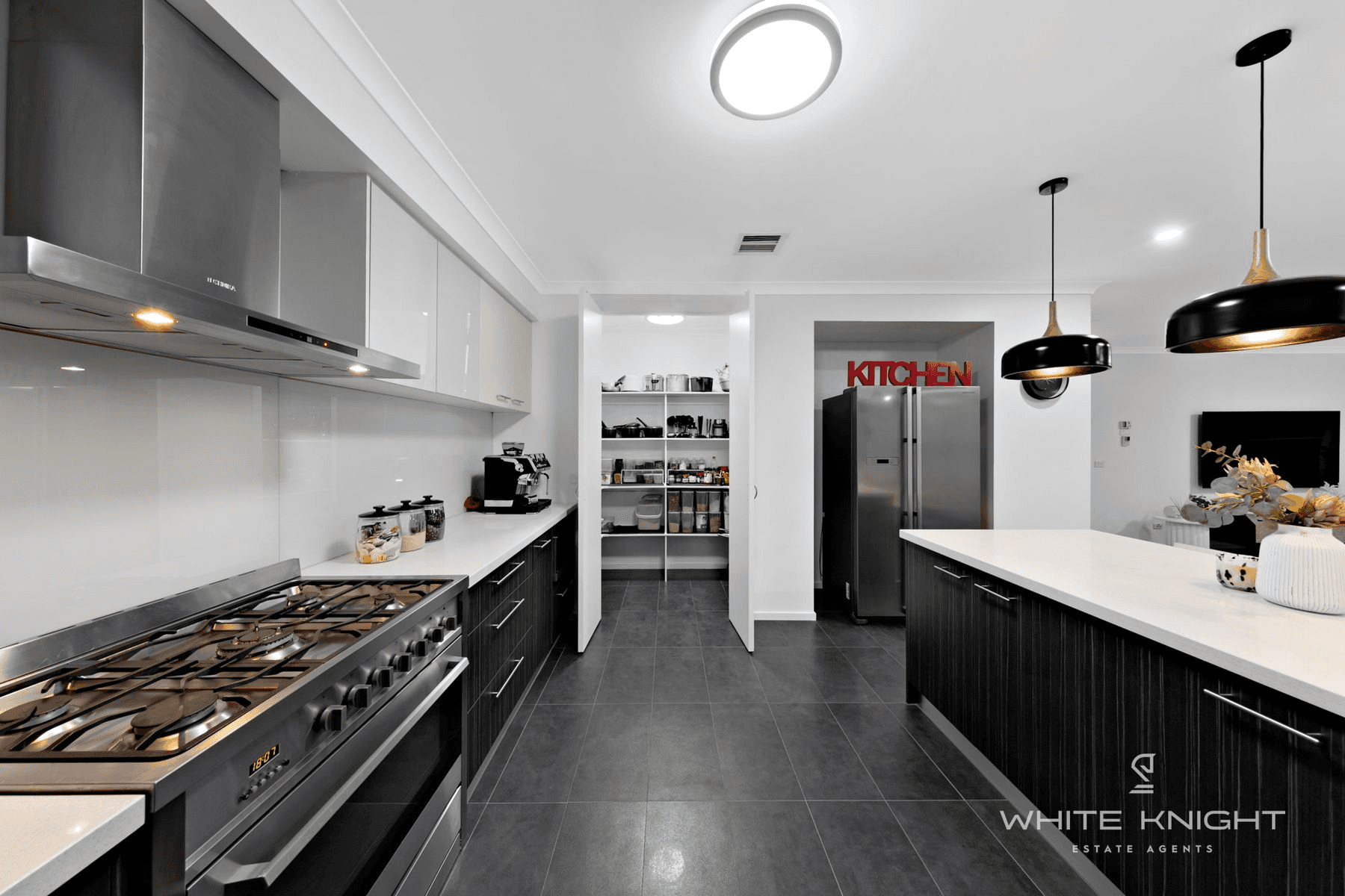 6 Syon Court, Burnside Heights, VIC 3023