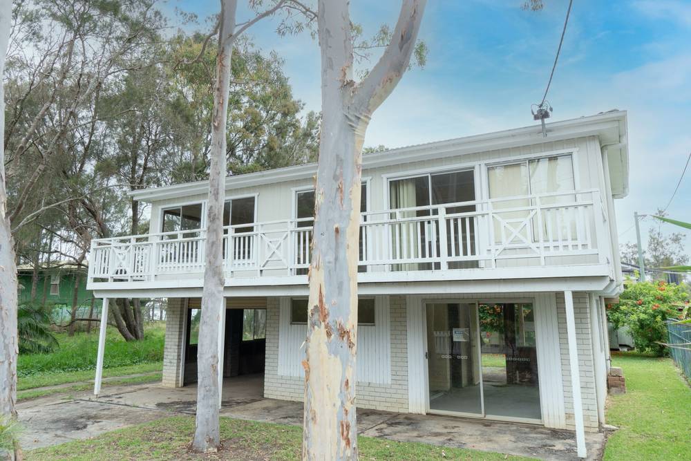 320 GEOFFREY ROAD, CHITTAWAY POINT, NSW 2261