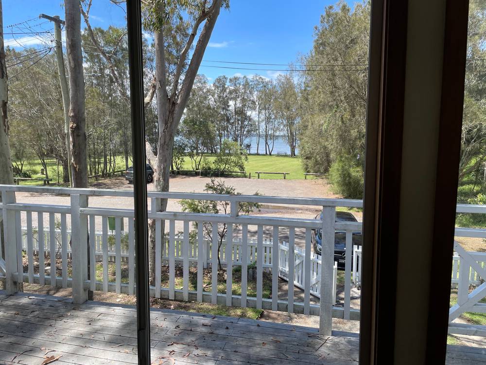 320 GEOFFREY ROAD, CHITTAWAY POINT, NSW 2261