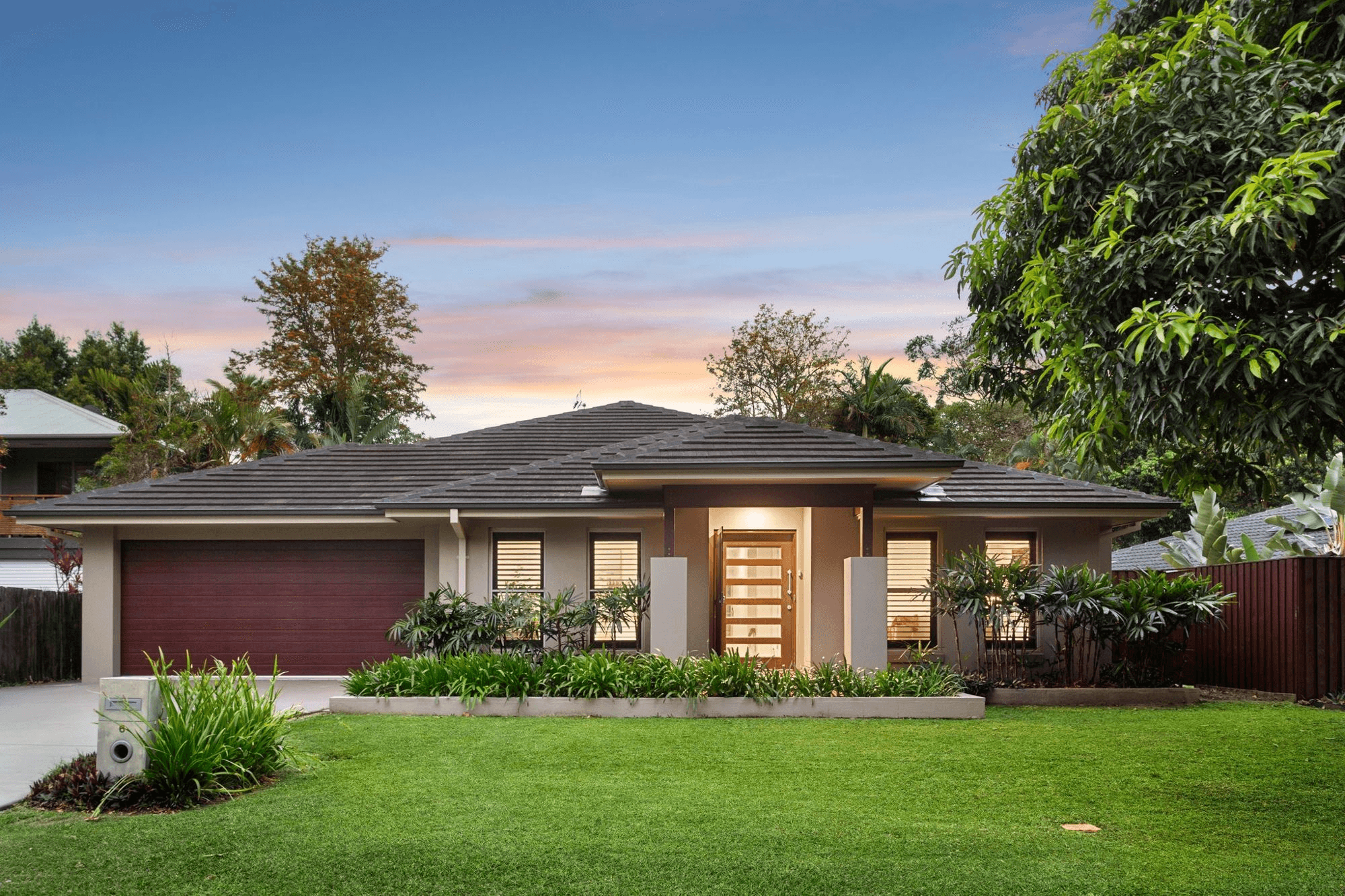 6 Armitage Court, NOOSAVILLE, QLD 4566