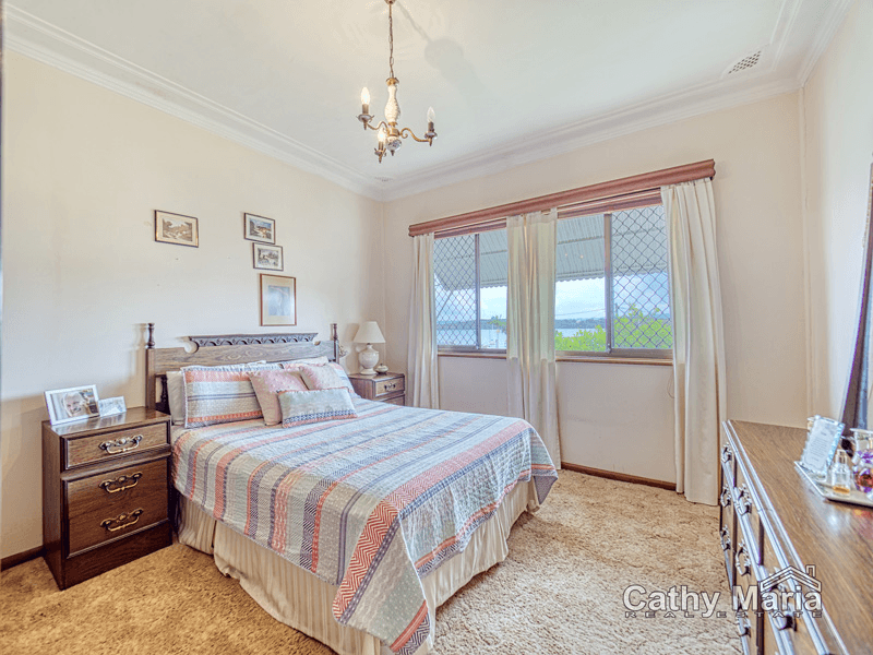 6 Kenilworth Street, MANNERING PARK, NSW 2259