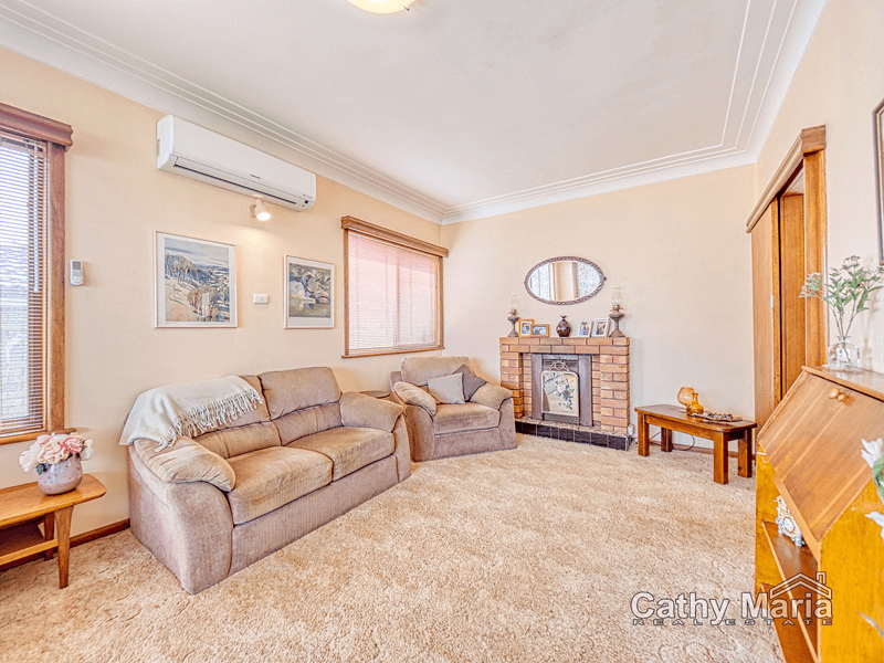 6 Kenilworth Street, MANNERING PARK, NSW 2259