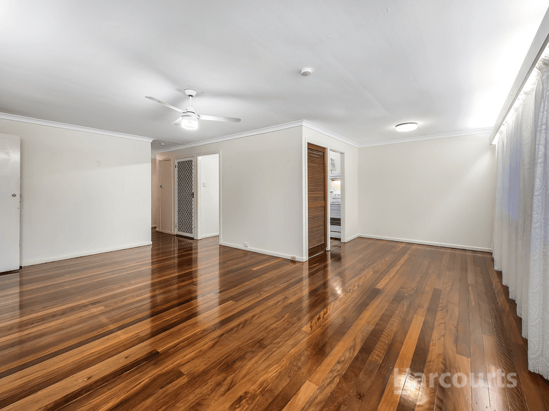 75 Lucan Avenue, ASPLEY, QLD 4034