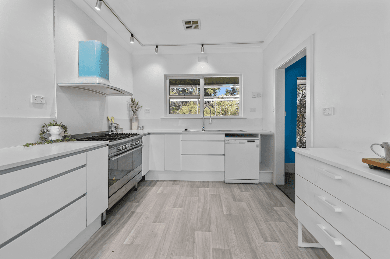 35 Gramp Avenue, Angaston, SA 5353