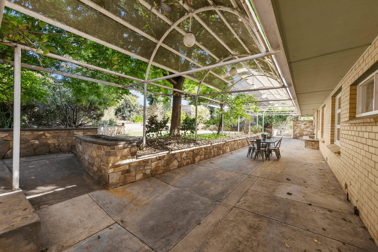 35 Gramp Avenue, Angaston, SA 5353