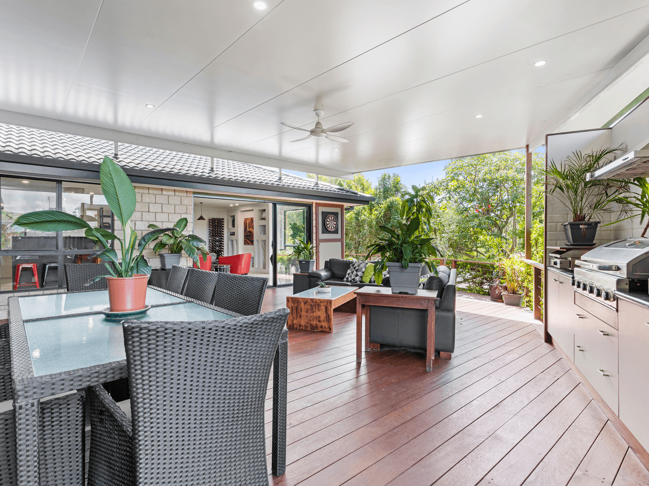 11 Quoll Close, BURLEIGH HEADS, QLD 4220