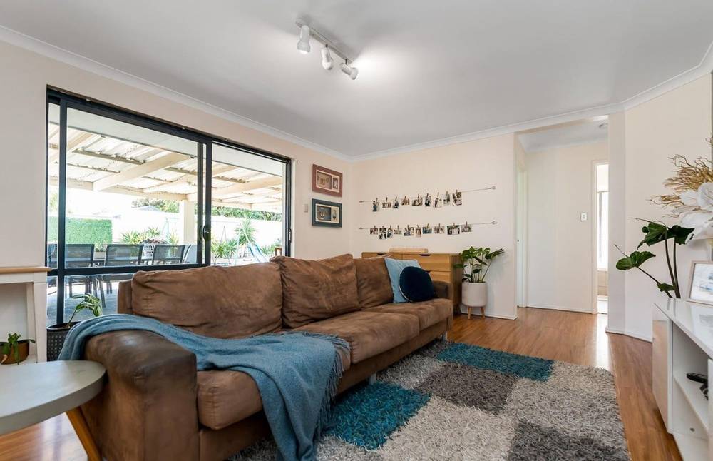 32 Gascoyne Way, COOLOONGUP, WA 6168