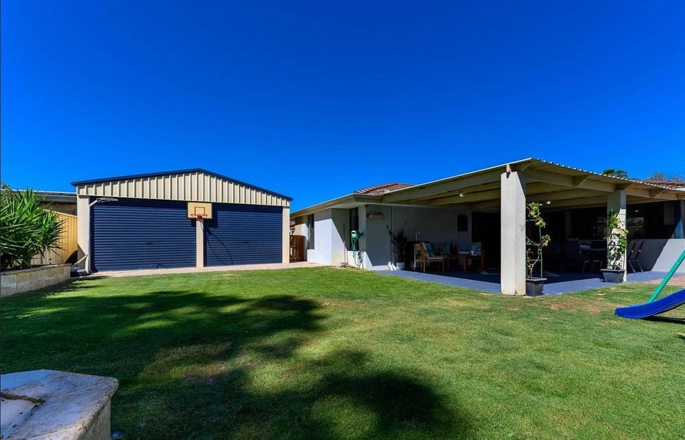 32 Gascoyne Way, COOLOONGUP, WA 6168
