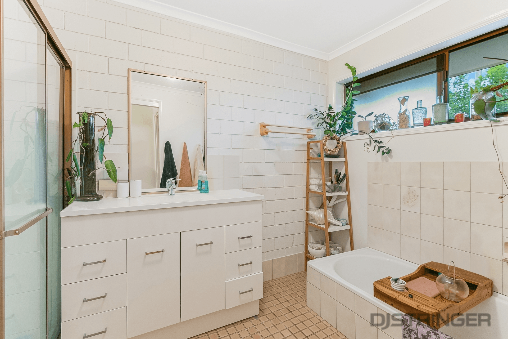 2/10 Honeysuckle Street, Tweed Heads West, NSW 2485