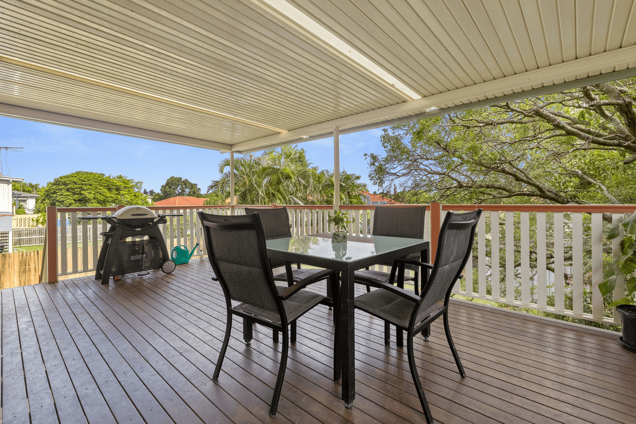 81 Malabar Street, WYNNUM WEST, QLD 4178