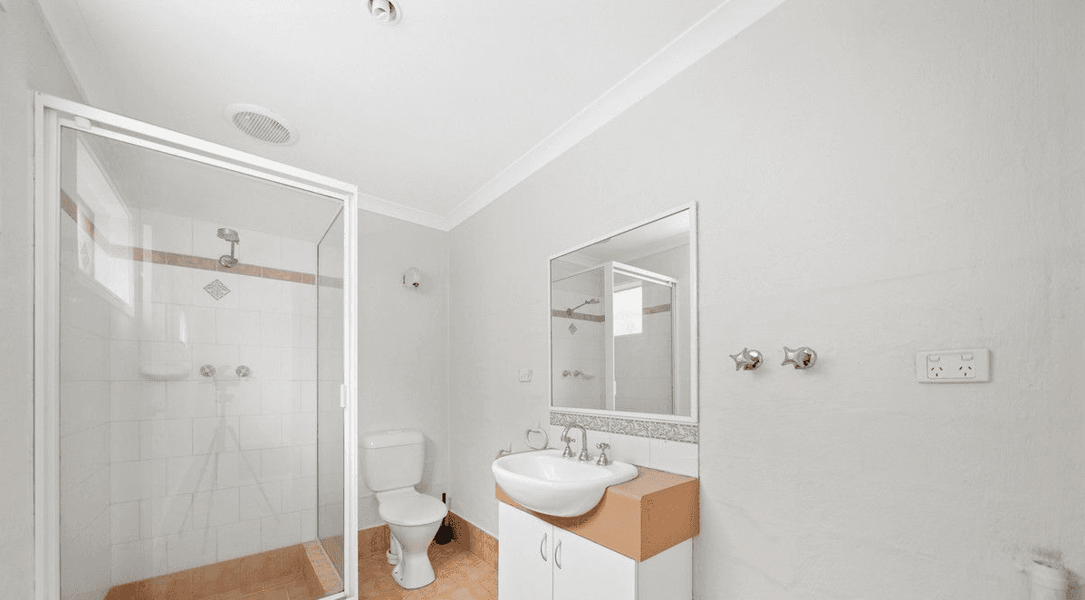 70 Lakeside Drive, JOONDALUP, WA 6027