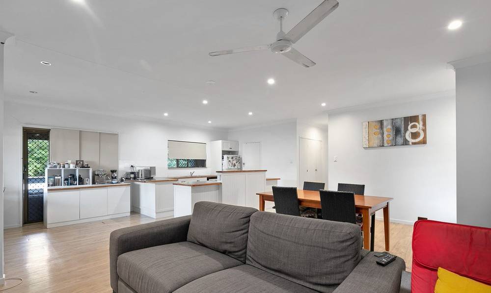 18 Morse Street, EMERALD, QLD 4720