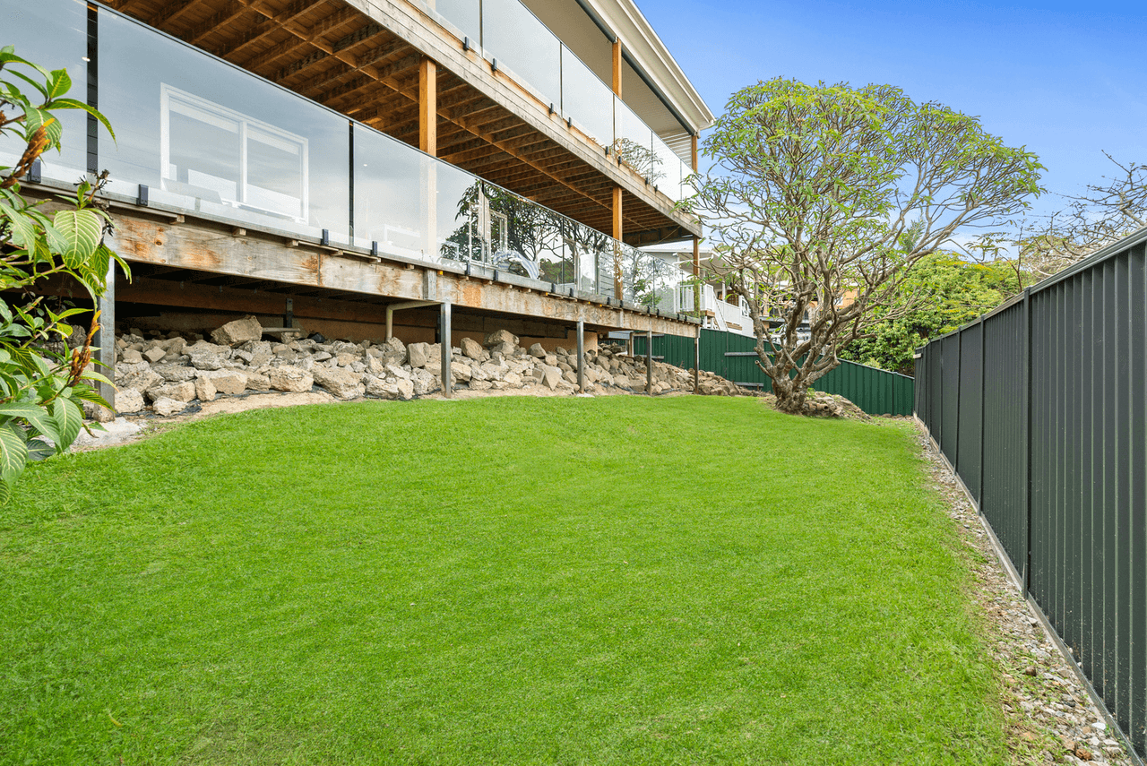 31  Rutledge Street, COOLANGATTA, QLD 4225