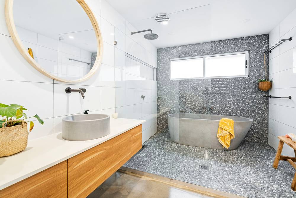 31  Rutledge Street, COOLANGATTA, QLD 4225