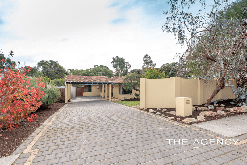 11 Guron Road, Duncraig, WA 6023