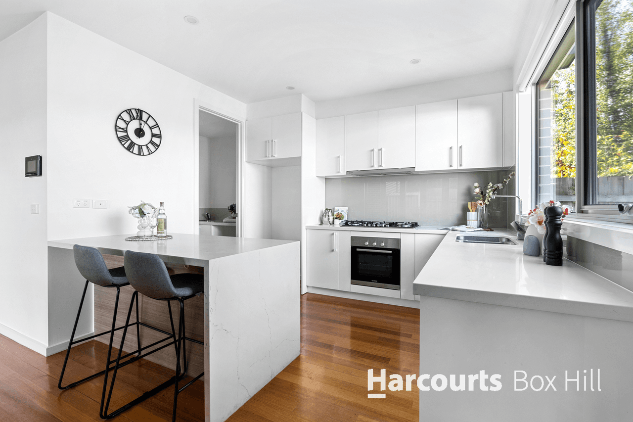 2/1 Joyce Court, DONCASTER, VIC 3108