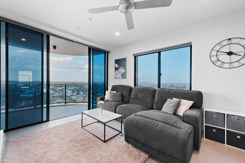 51106/5 Harbour Side Court, Biggera Waters, QLD 4216