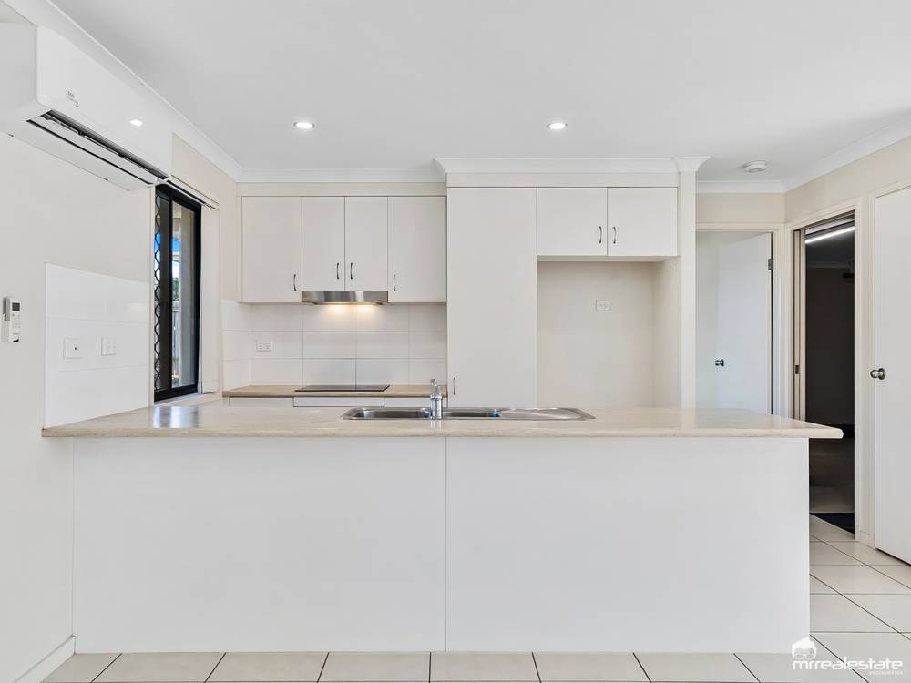 70 Falcon Crest, Zilzie, QLD 4710