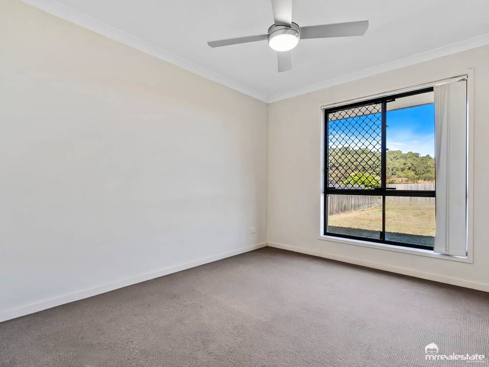 70 Falcon Crest, Zilzie, QLD 4710