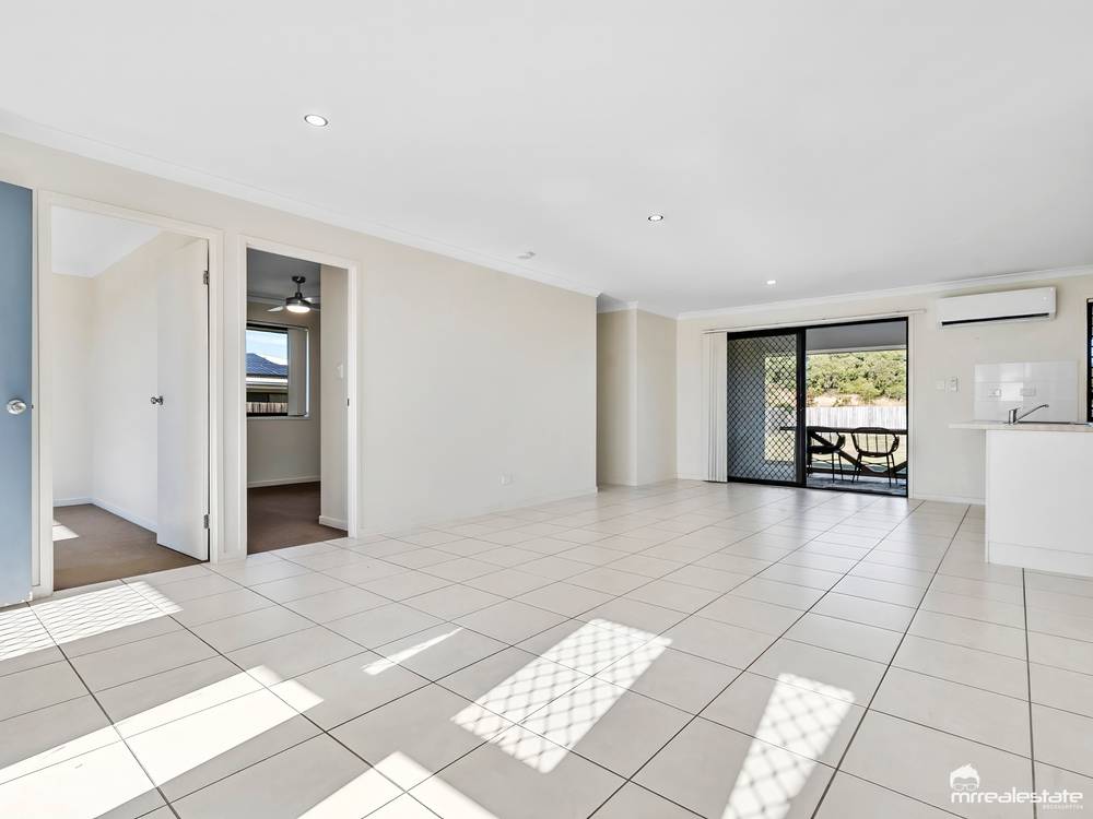 70 Falcon Crest, Zilzie, QLD 4710