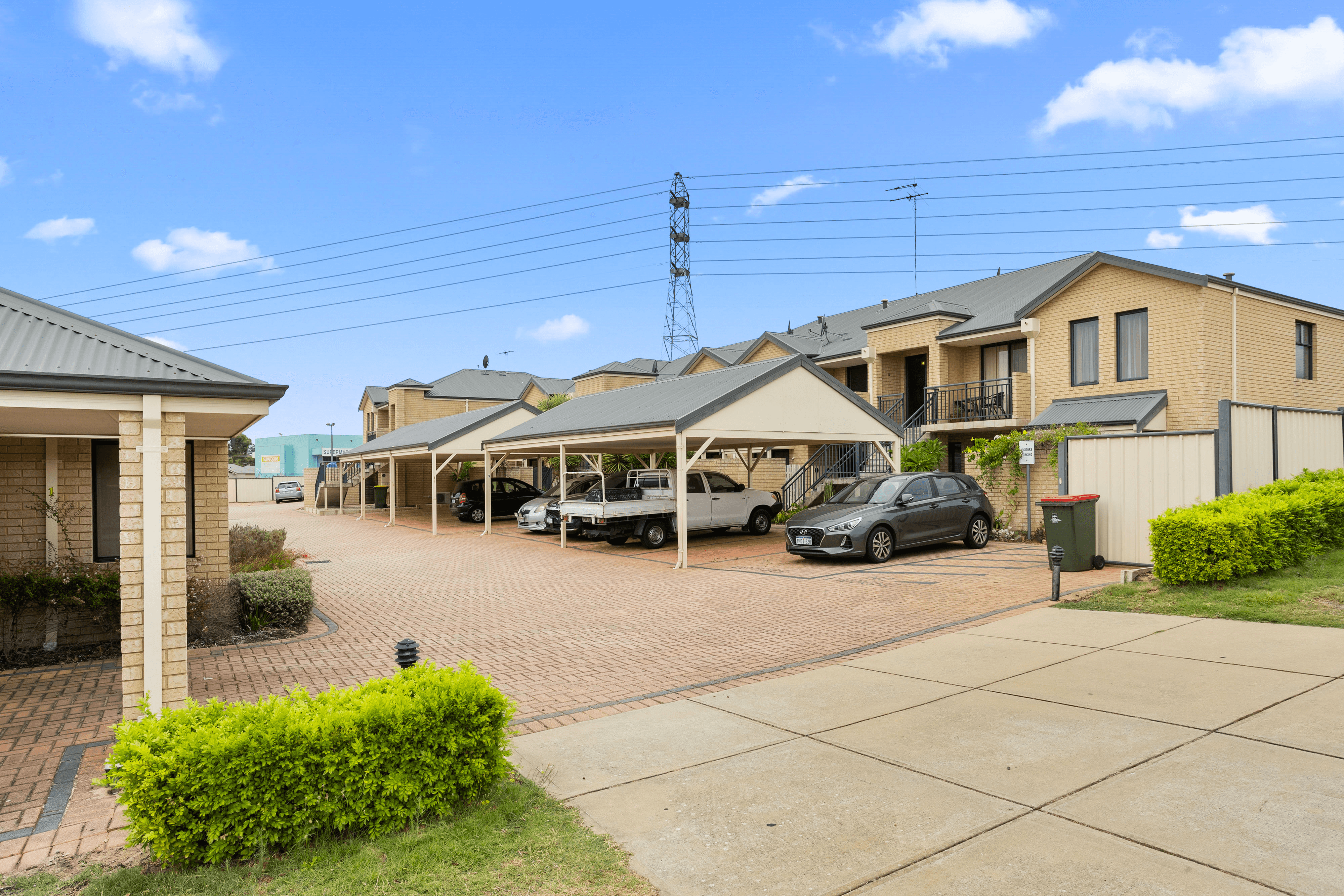 12/89 Forrest Road, HAMILTON HILL, WA 6163