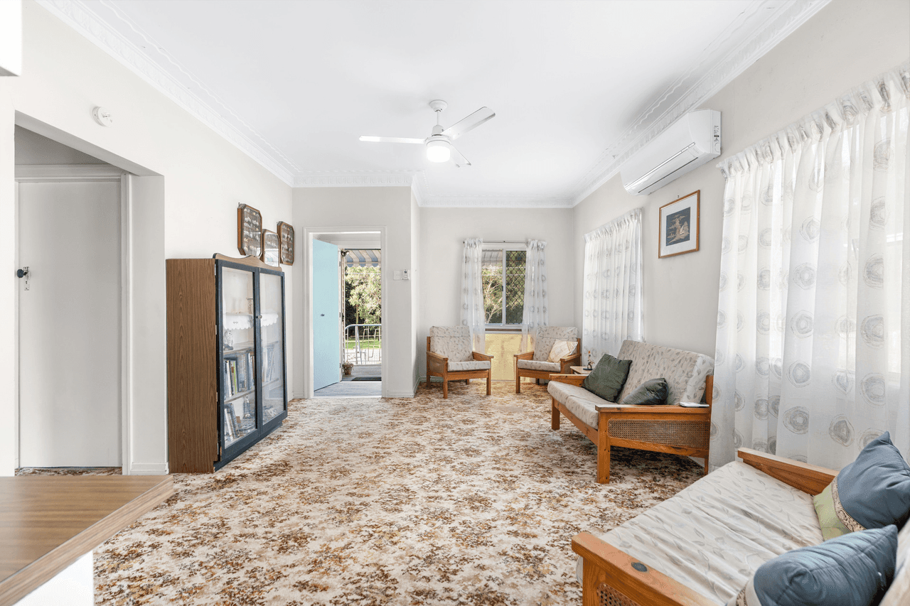 23 Wood Street, Manly, QLD 4179