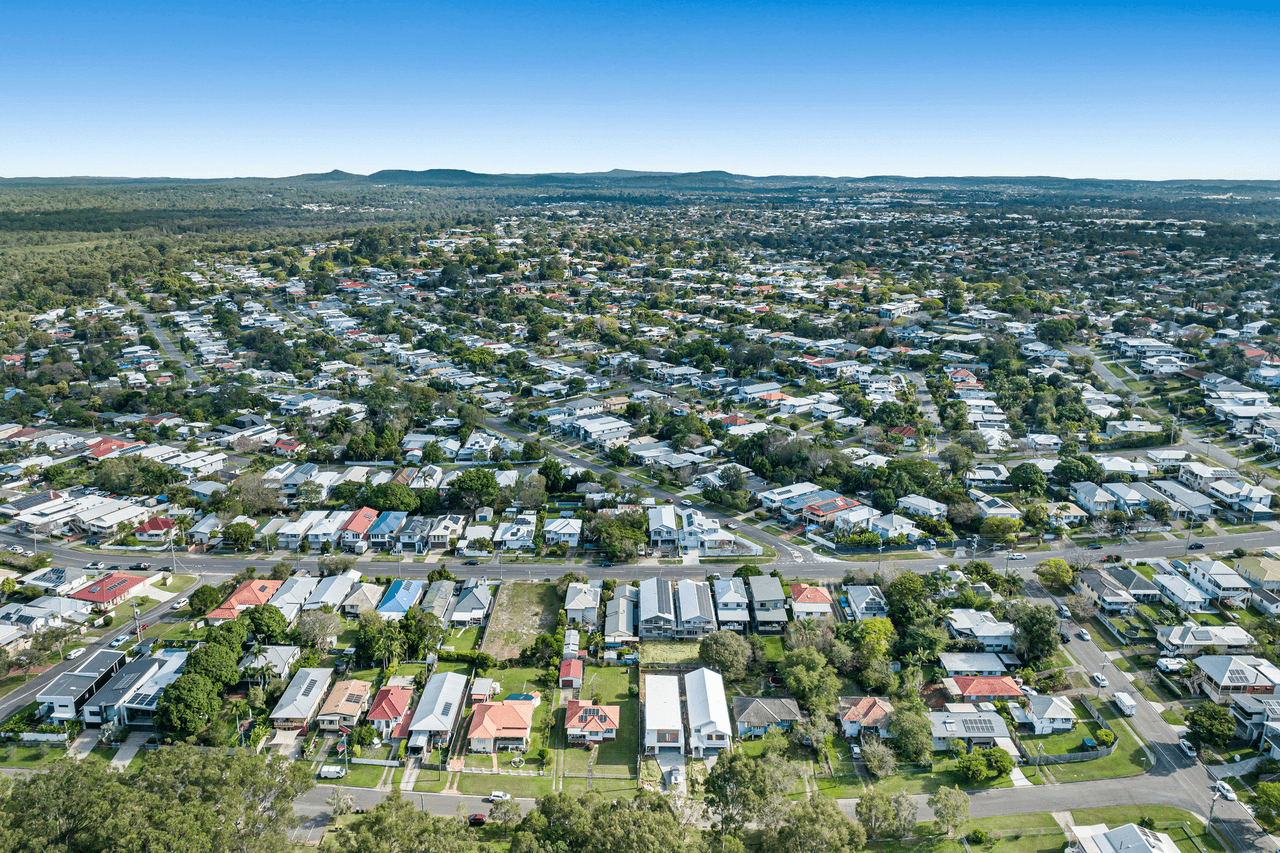 23 Wood Street, Manly, QLD 4179