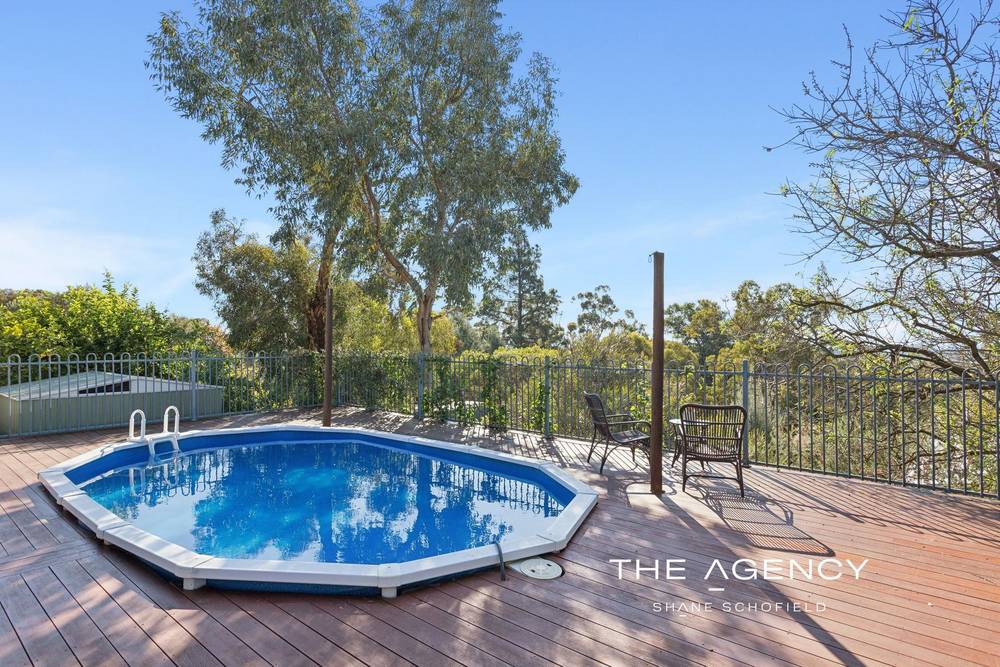 17 Old York Road, Greenmount, WA 6056