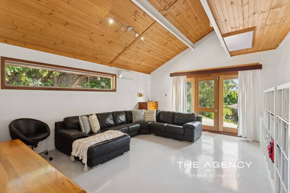 17 Old York Road, Greenmount, WA 6056