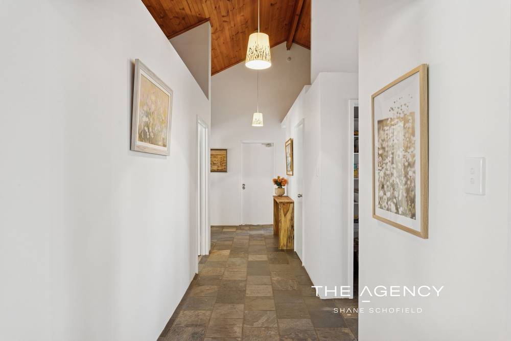 17 Old York Road, Greenmount, WA 6056