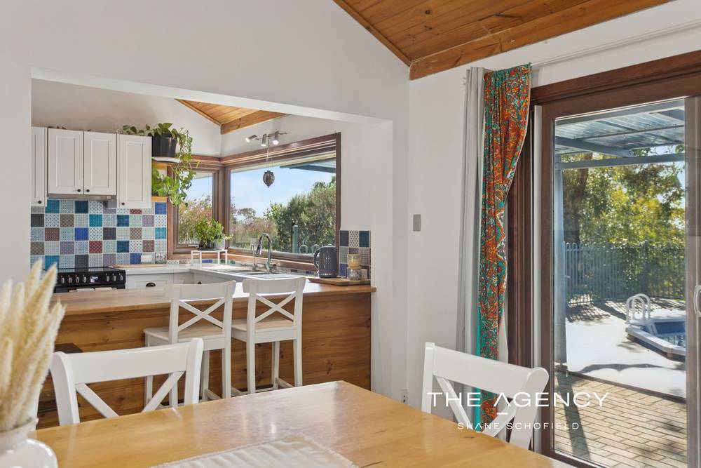 17 Old York Road, Greenmount, WA 6056