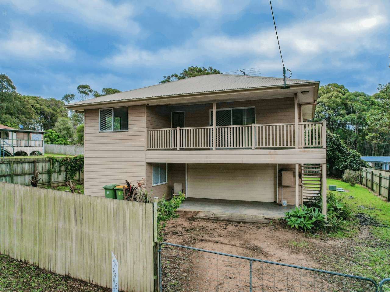 7 Sundown Road, RUSSELL ISLAND, QLD 4184