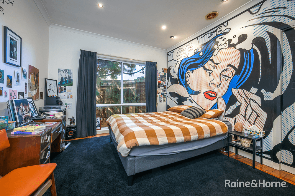 2/13-15 Logan Court, SUNBURY, VIC 3429