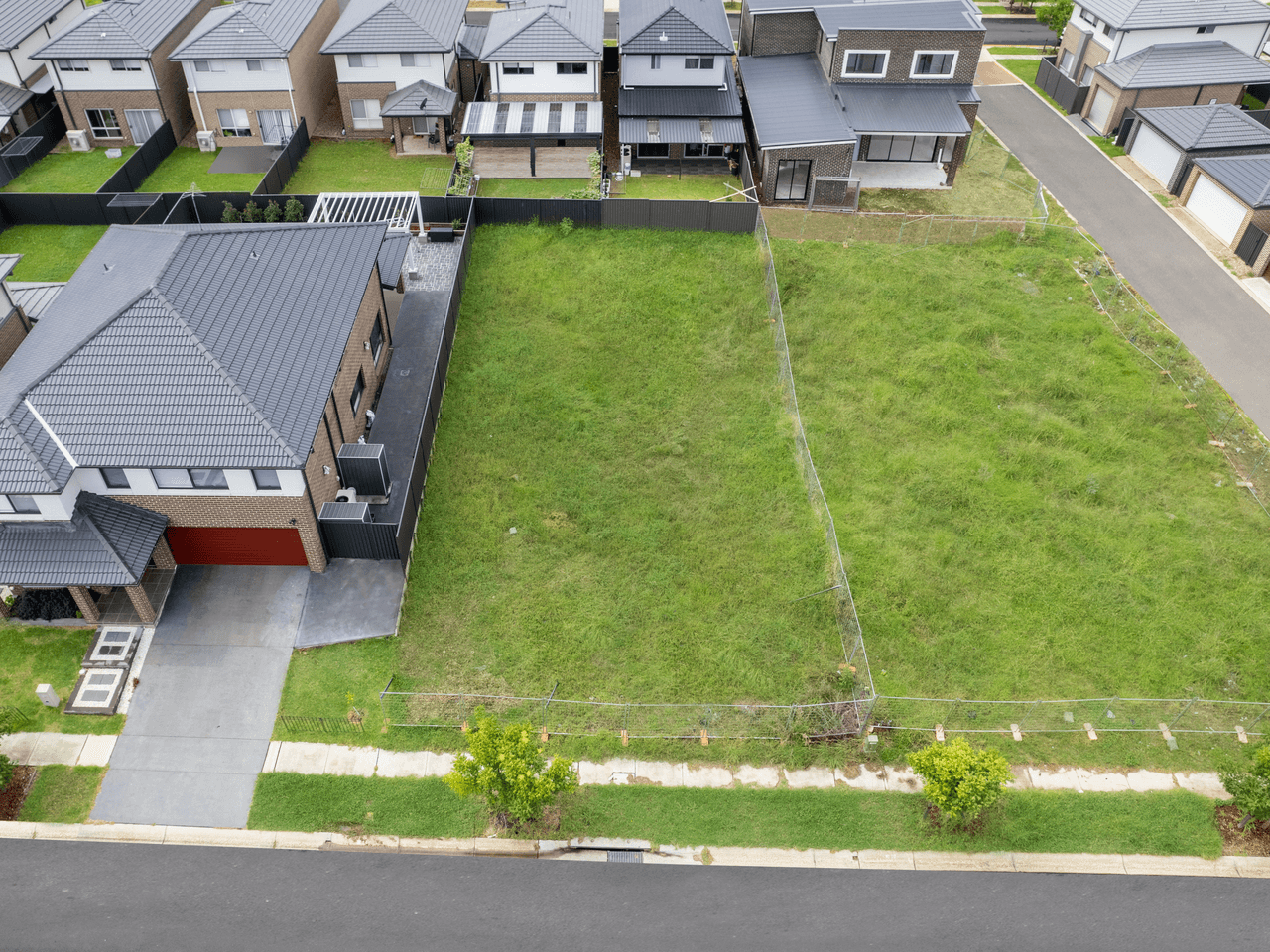 27 Scarlet Beach Street, BARDIA, NSW 2565