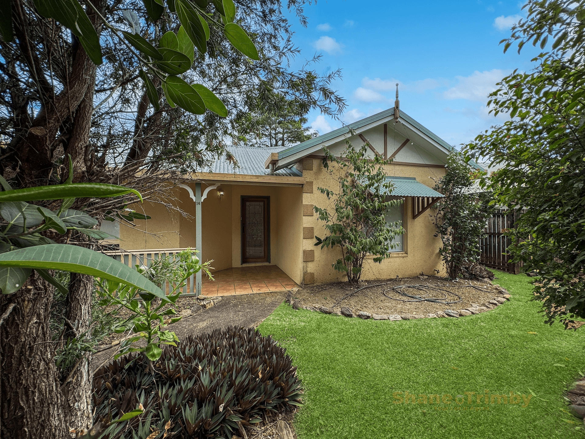 14 Bayu Close, Redlynch, QLD 4870