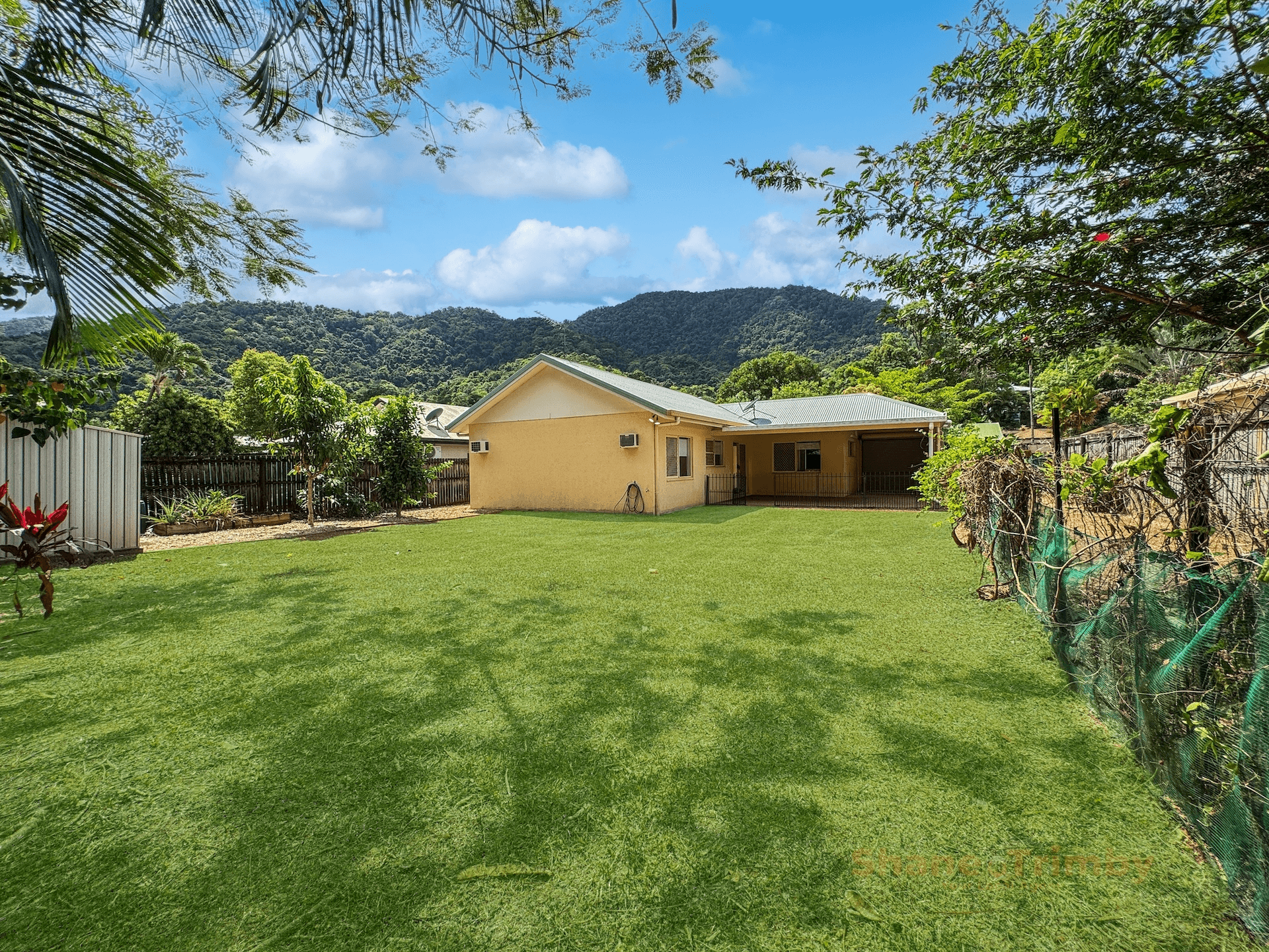 14 Bayu Close, Redlynch, QLD 4870