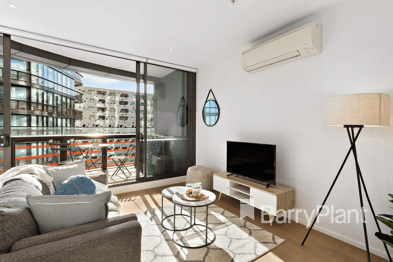 1008S/883 Collins Street, Docklands, VIC 3008